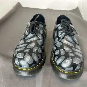 Dr. Martens LA004 Leather Black Leopard Gray Shoes Men 7/ Women 8 Camo Skull Dr Martens Mens 8 Women 9 Camo Print Oxfords Shoes Black  main image 4